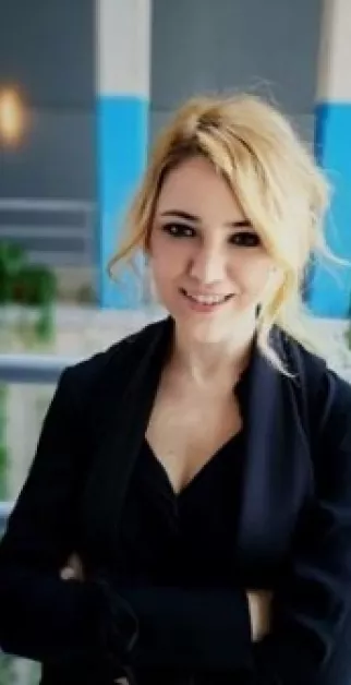 Özge Sukut Modal